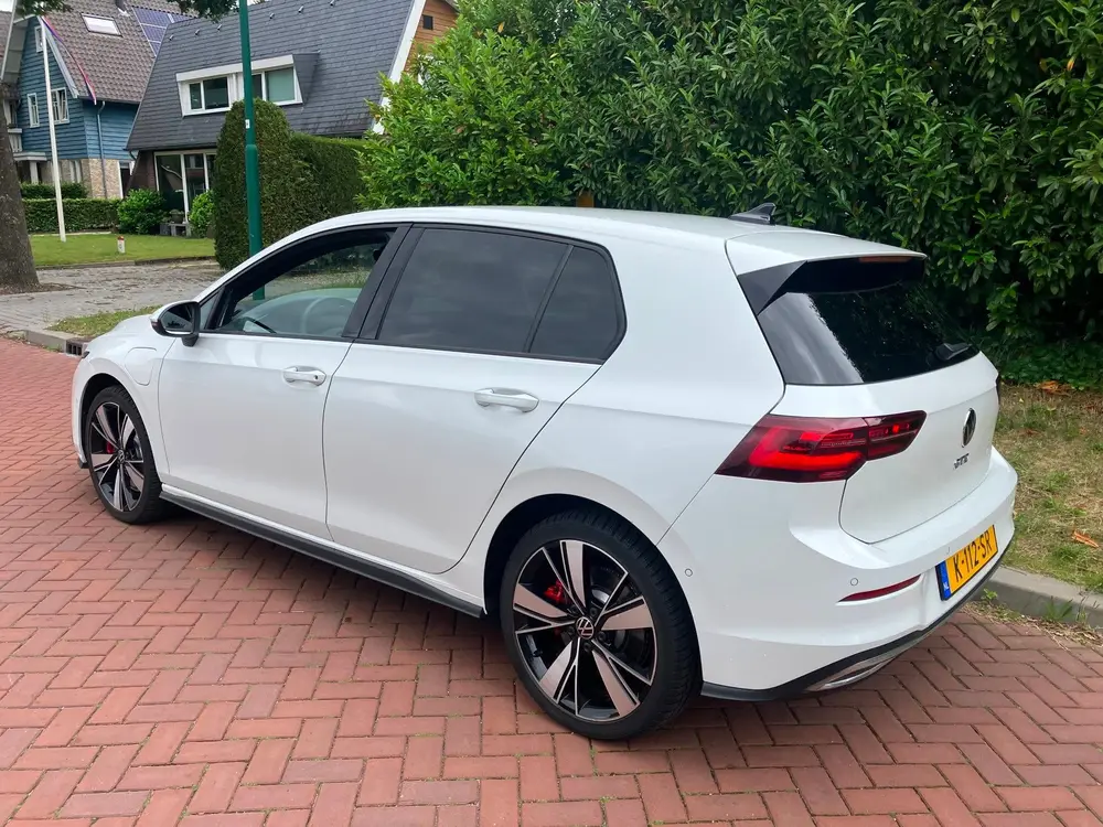 Volkswagen Golf 1.4 eHybrid GTE btw dealer onderhouden hele uit 2021, foto 2
