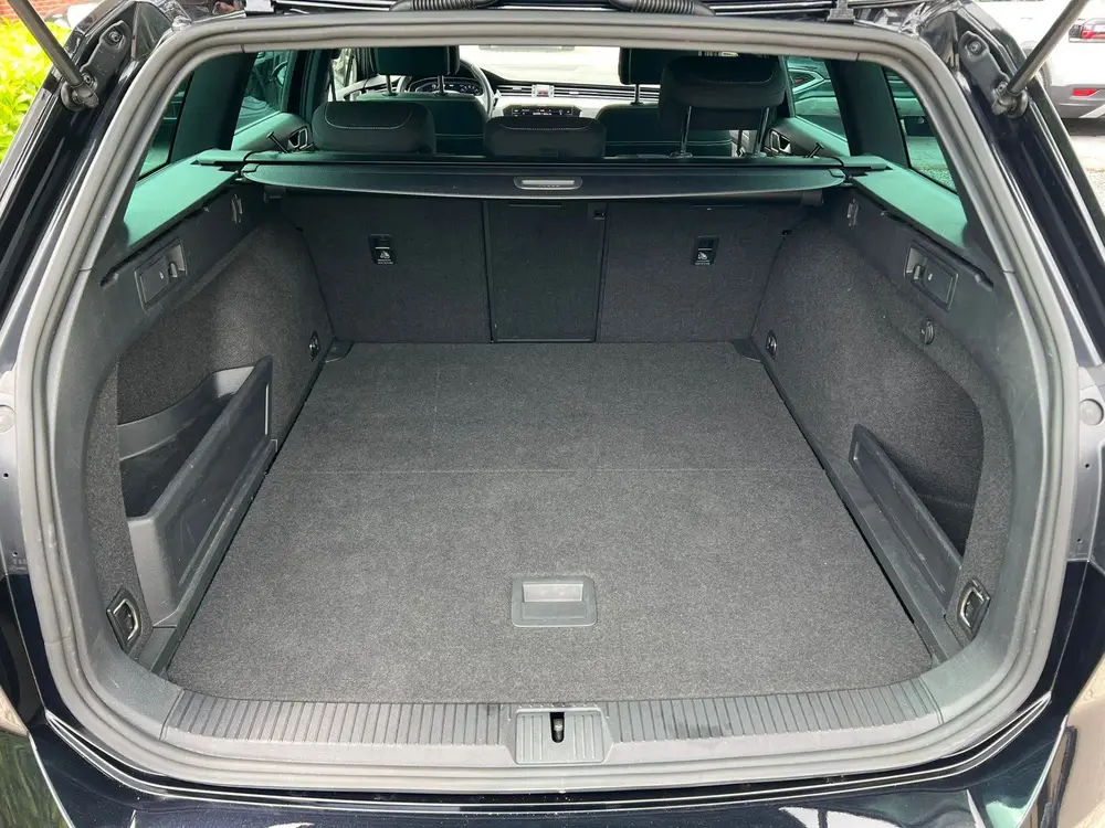 Volkswagen Passat Variant 1.4 TSI PHEV GTE virtual cockpit uit 2022, foto 6