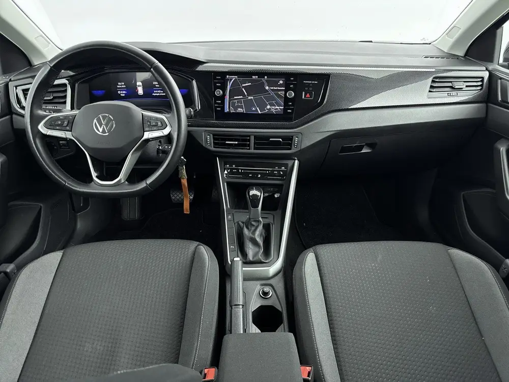 Volkswagen Polo 1.0 TSI Life Edition | CAMERA | STOELVERWARM uit 2024, foto 6