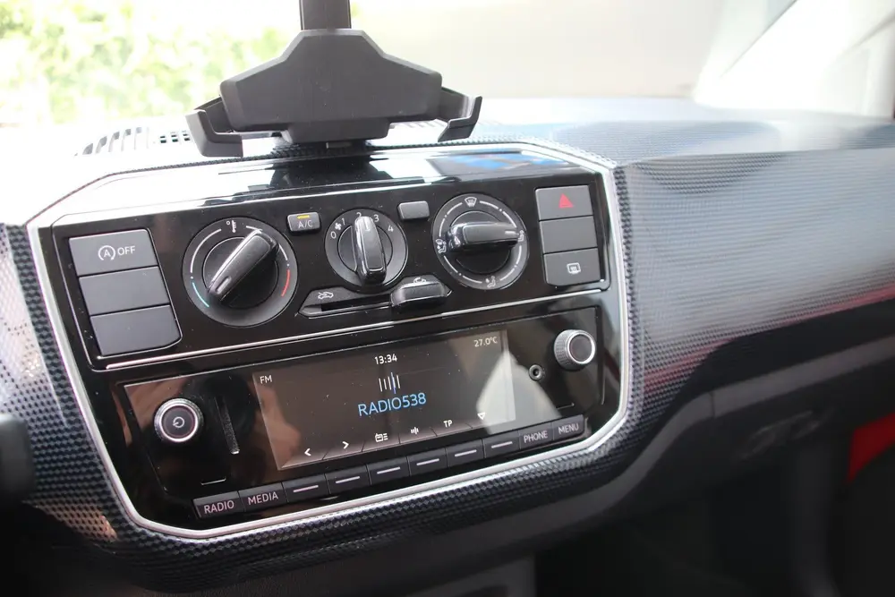 Volkswagen Up! 1.0 75PK High Up! Automaat Bluetooth/Stuurwie uit 2019, foto 15