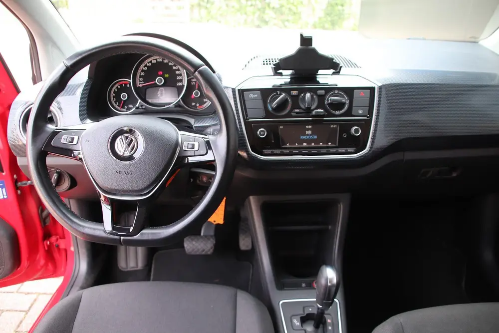 Volkswagen Up! 1.0 75PK High Up! Automaat Bluetooth/Stuurwie uit 2019, foto 19