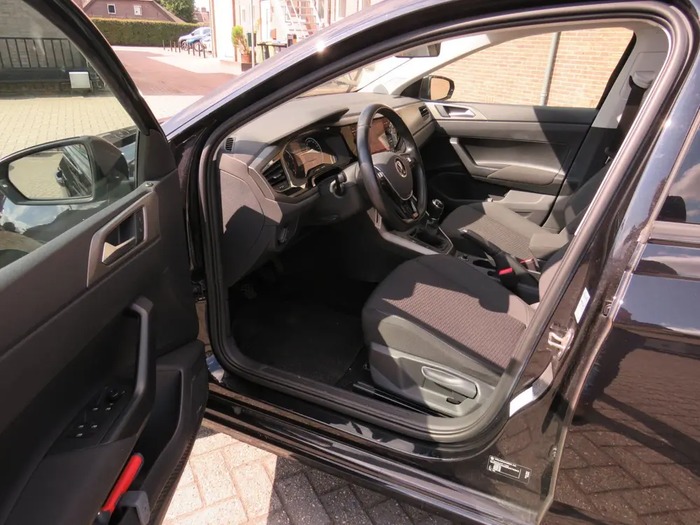 Volkswagen Polo 1.0 TSI 95Pk Comfortline Bns Advance * Rijkl uit 2021, foto 2