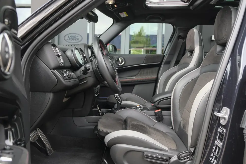 Mini Countryman 2.0 John Cooper Works 306pk ALL4 JCW Panoram uit 2019, foto 10