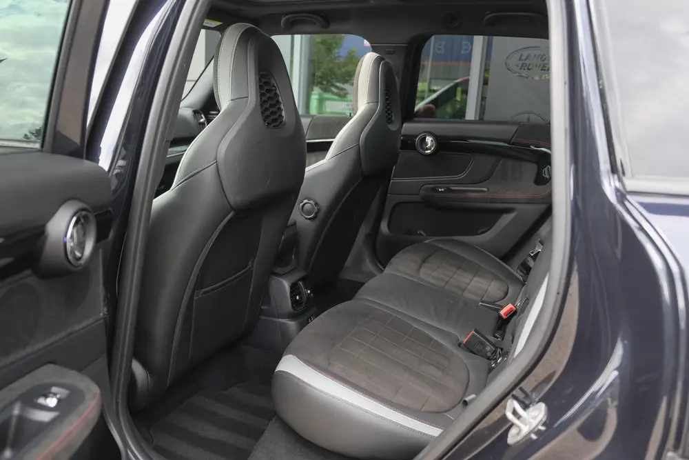 Mini Countryman 2.0 John Cooper Works 306pk ALL4 JCW Panoram uit 2019, foto 11