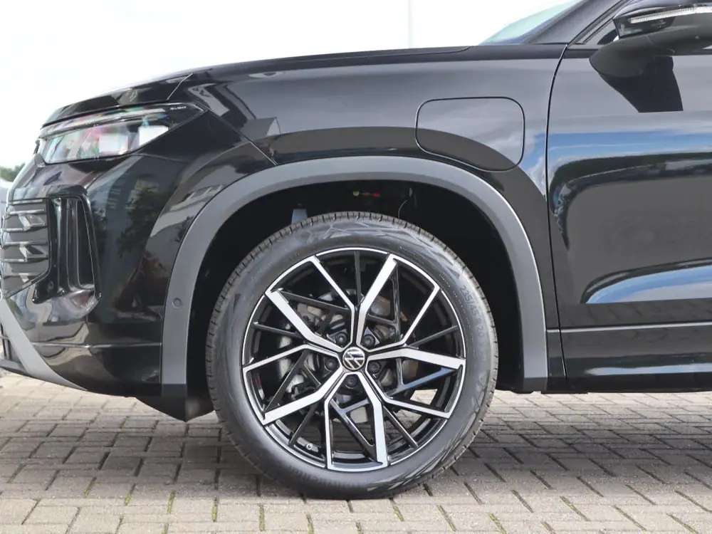 Volkswagen Tayron 1.5 eHybrid 204 pk DSG Elegance | Panorama uit 2026, foto 2