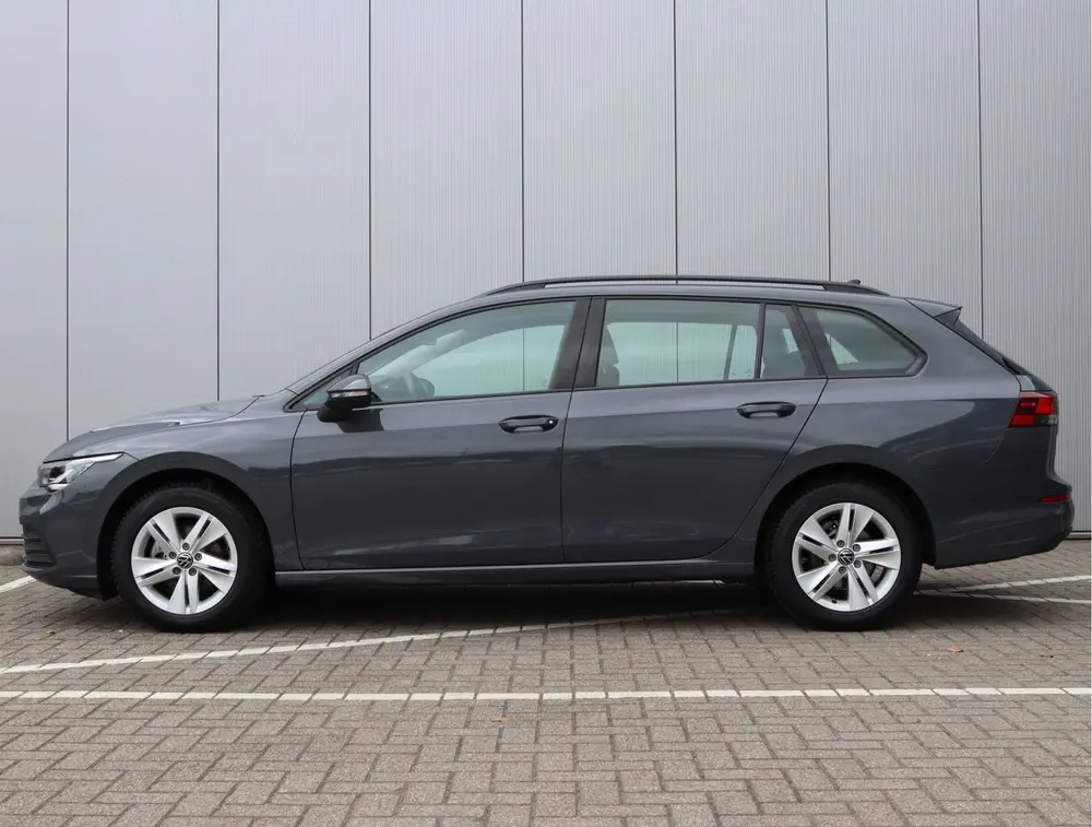 Volkswagen Golf Variant 1.0 eTSI Life | Stoel/stuurverwarmin uit 2024, foto 13