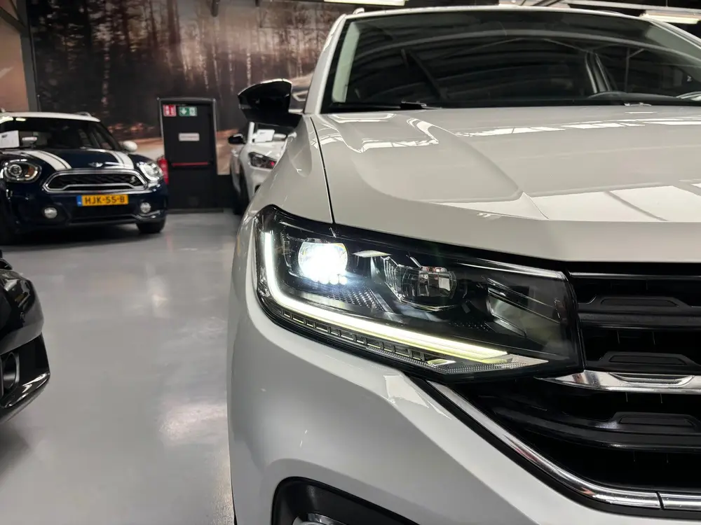 Volkswagen T-Cross 1.0 TSI Style / Navigatie / Stoelverwarmi uit 2019, foto 9