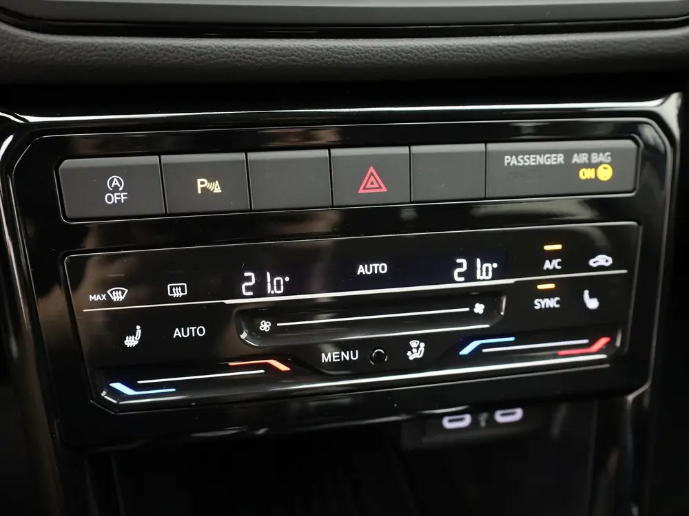 Volkswagen T-Cross 1.0 TSI 116Pk Life Edition | IQ light | K uit 2025, foto 15