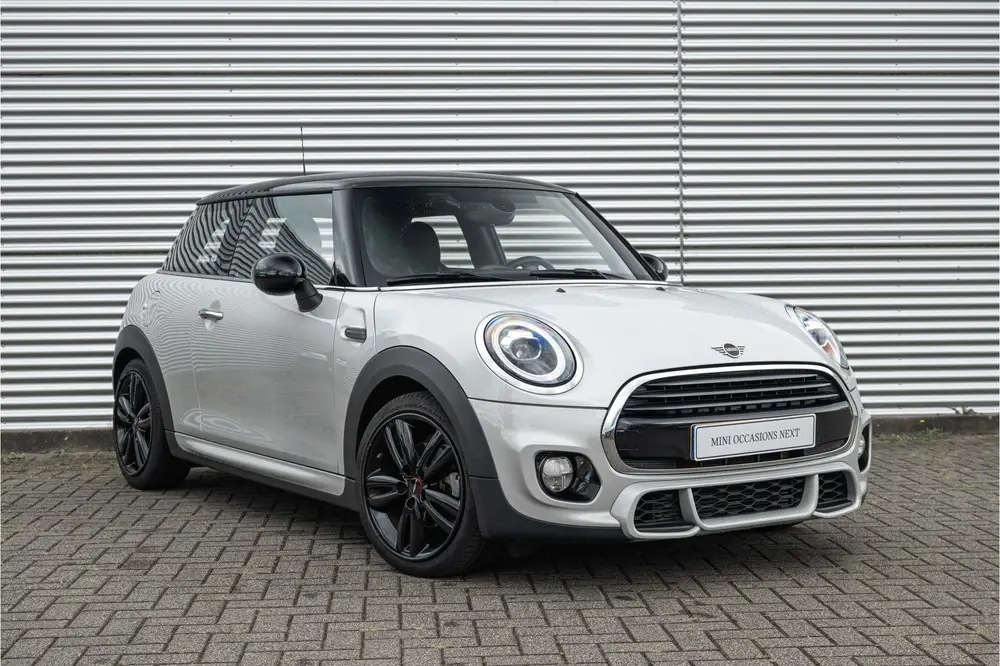Mini Hatchback Cooper JCW / JCW Sportstoel / Comfort Access uit 2019, foto 11