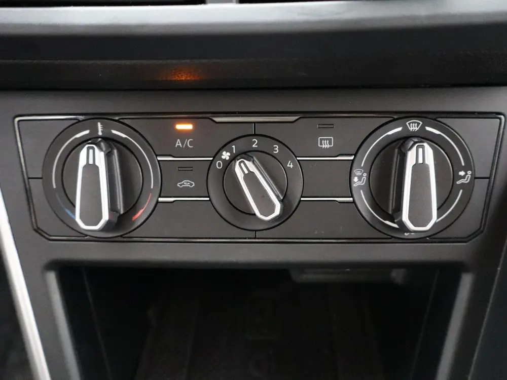 Volkswagen Polo 1.0 TSI Life | Apple carplay | Adaptieve cru uit 2024, foto 19