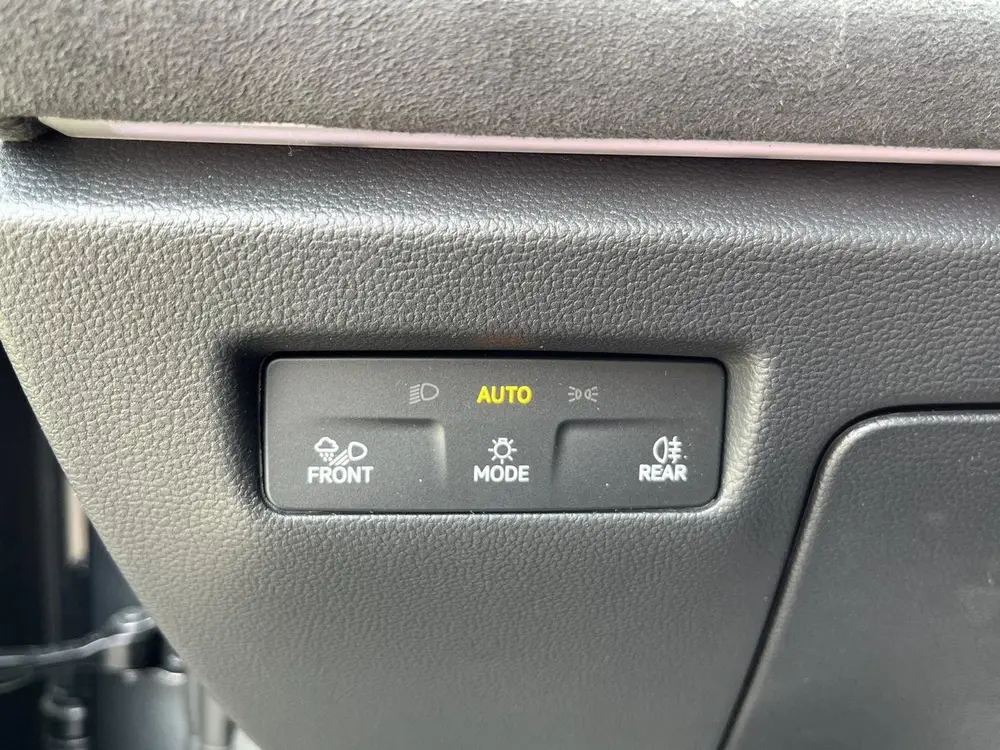 Volkswagen Passat Variant 1.5 eHybrid R-Line Business | Trek uit 2025, foto 18