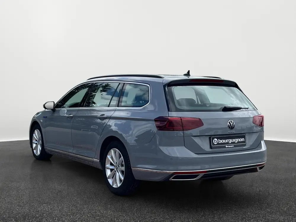 Volkswagen Passat Variant 1.4 TSI PHEV GTE Business | 218Pl uit 2022, foto 2