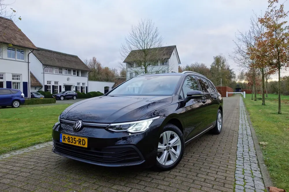 Volkswagen Golf Variant 1.5 eTSI R-Line | Trekhaak | Stoelve uit 2022