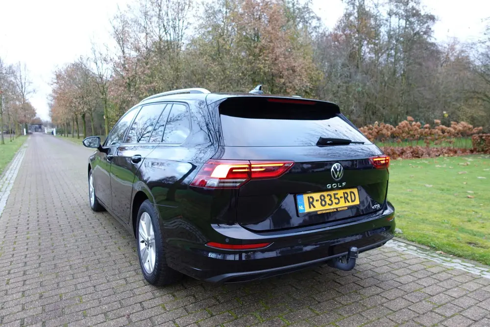 Volkswagen Golf Variant 1.5 eTSI R-Line | Trekhaak | Stoelve uit 2022, foto 5