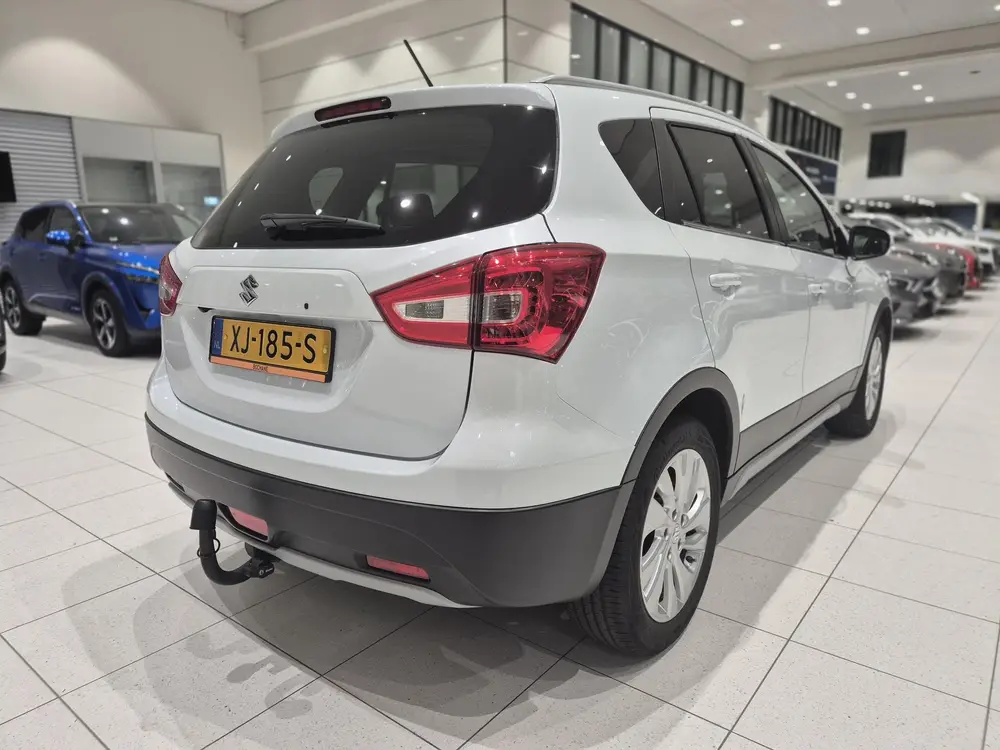 Suzuki S-Cross 1.0 Boosterjet Select | Trekhaak | Stoelverwa uit 2019, foto 2