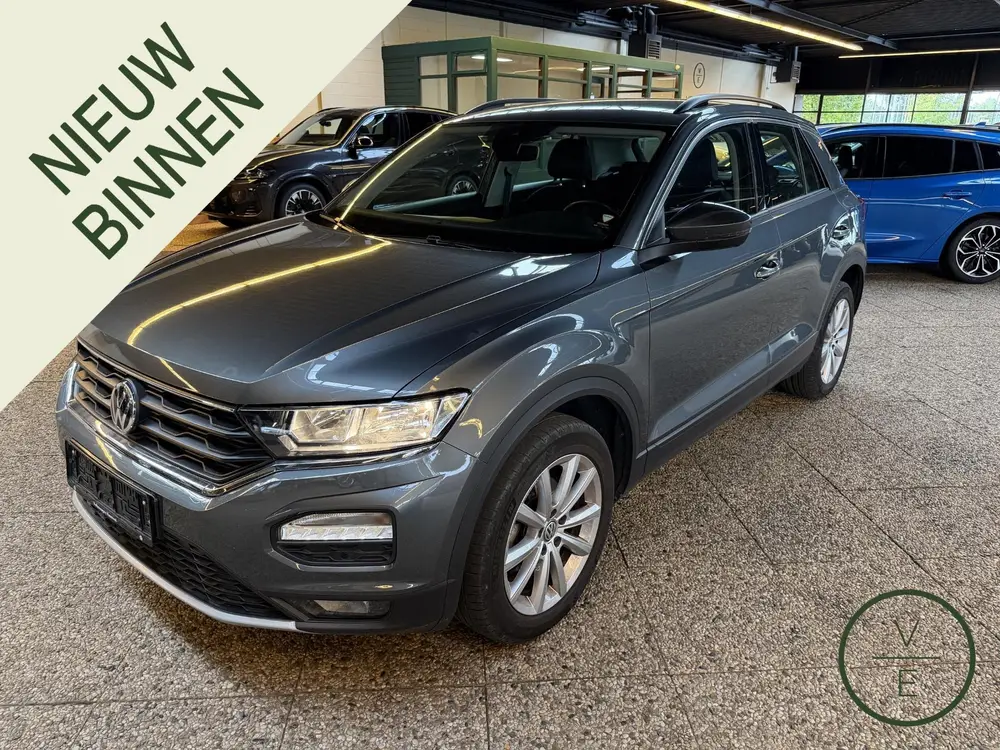 Volkswagen T-Roc 1.5 TSI Style | 51.000KM ! | Camera | Trekh uit 2019