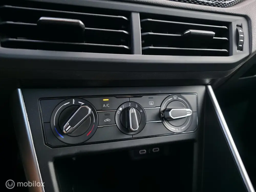 Volkswagen Polo 1.0 TSI Style / Carplay / PDC / ACC / LED uit 2021, foto 19