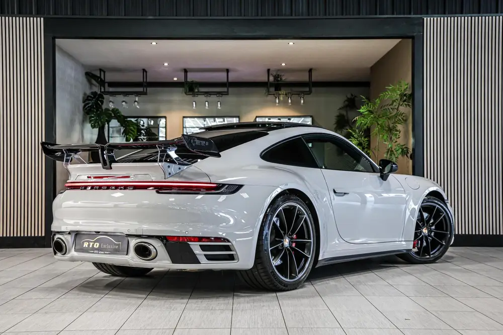 Porsche 911 3.0 Carrera S|Techart|Akrapovic|Pano|Chrono uit 2019, foto 5
