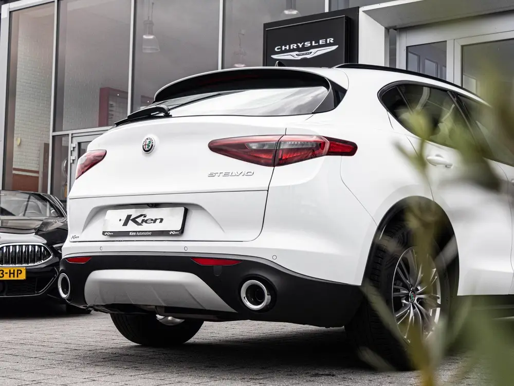 Alfa Romeo Stelvio 2.2d Super | Pano-dak | Lederen bekleding uit 2019, foto 5