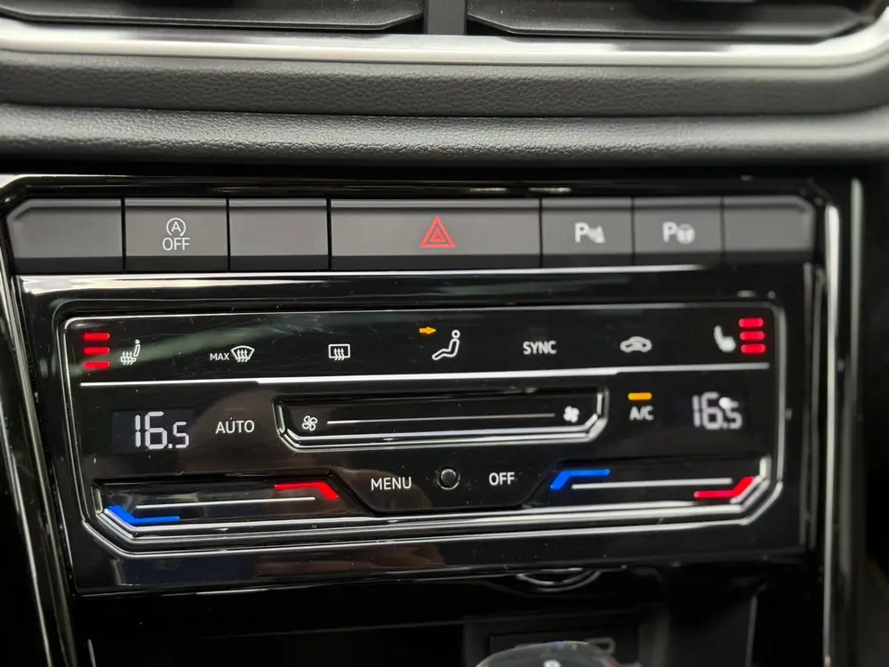 Volkswagen T-Roc | 1.5 TSI | 3X R-Line | 7-DSG | 2022 | Vol! uit 2022, foto 15