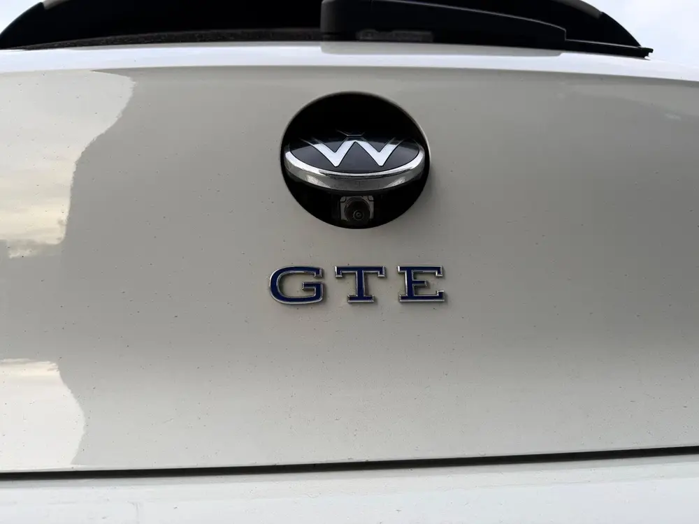 Volkswagen Golf 1.4 eHybrid GTE Pano Adaptive Virtual Voll O uit 2021, foto 12