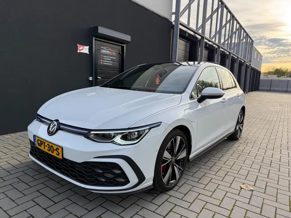 Volkswagen Golf 1.4 eHybrid GTE Pano Adaptive Virtual Voll O uit 2021, foto 2