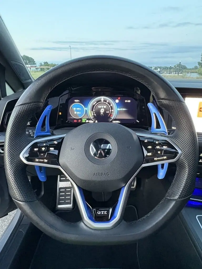 Volkswagen Golf GTE 1.4 eHybrid PANO IQ Lights Carplay uit 2021, foto 14