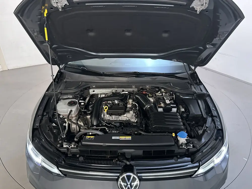 Volkswagen Golf 1.0 TSI 110pk Life Sfeerverlichting App-Conn uit 2023, foto 18