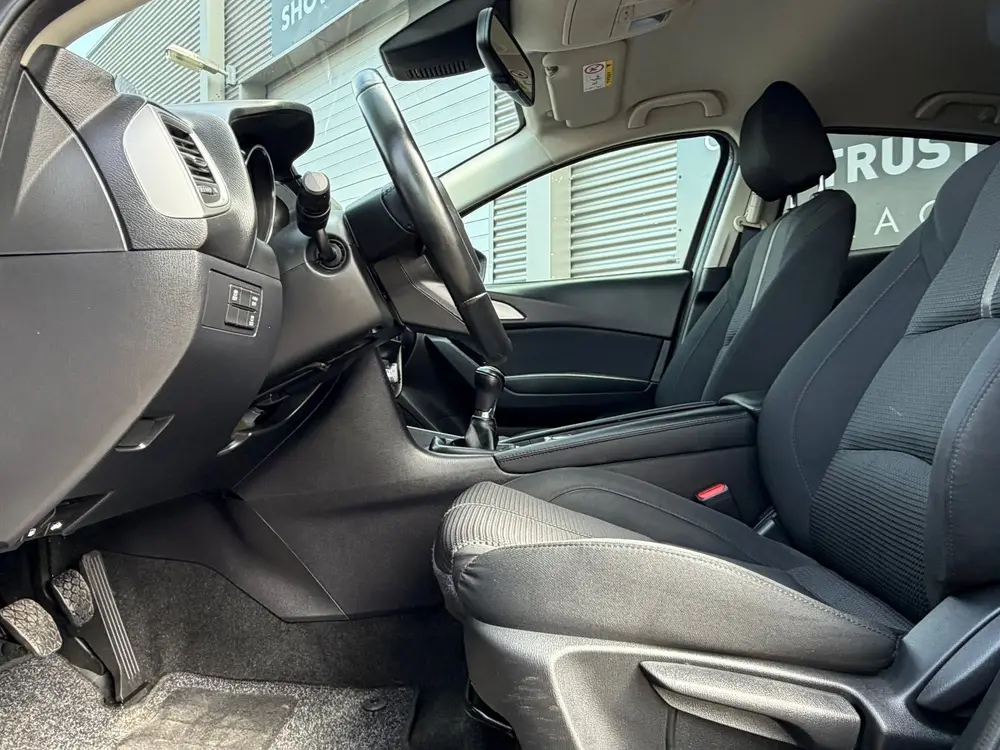Mazda 3 2.0 SkyActiv-G 120PK Navi,Clima,Cruise,Isofix,Elektr uit 2019, foto 11