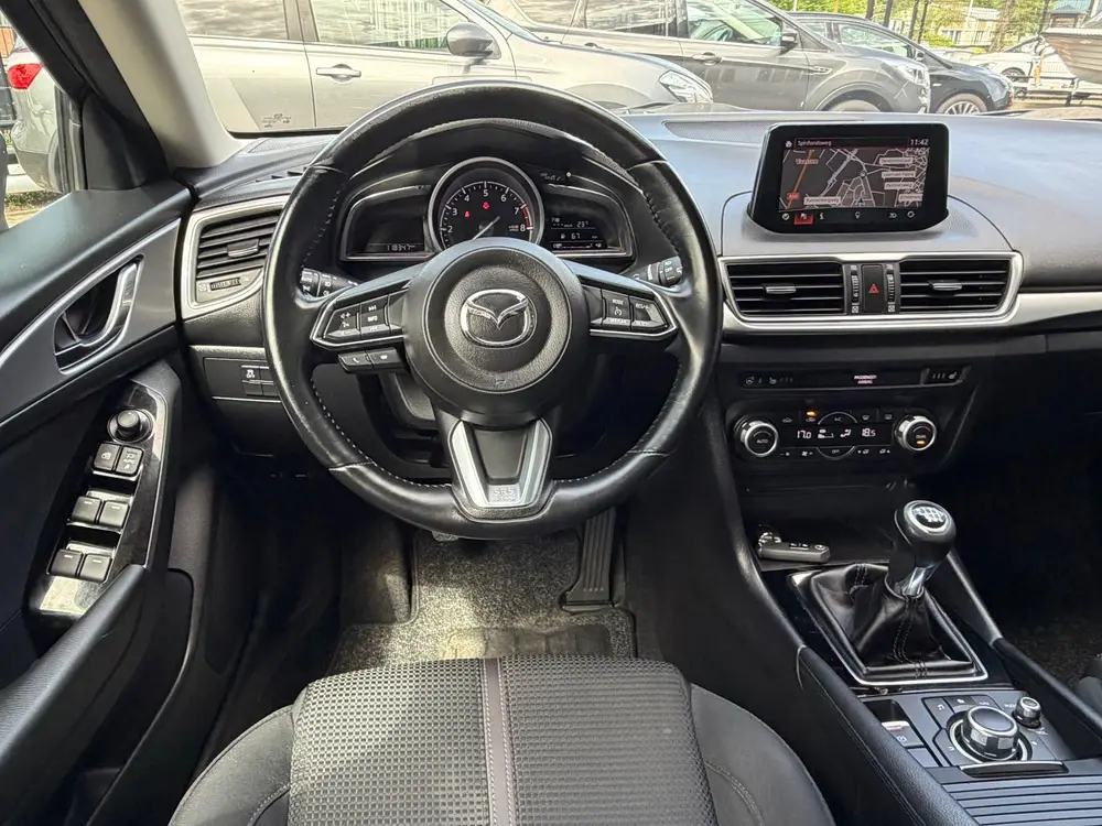 Mazda 3 2.0 SkyActiv-G 120PK Navi,Clima,Cruise,Isofix,Elektr uit 2019, foto 3