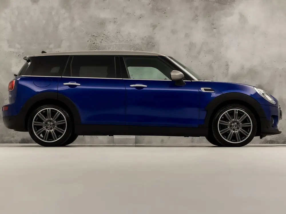 Mini Clubman 1.5 Cooper Chili Automaat (GROOT NAVI, CLIMATE uit 2019, foto 4