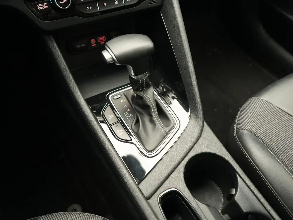 Kia Niro 1.6 GDi DynamicLine PHEV 141pk | Trekhaak | Adaptiv uit 2019, foto 18