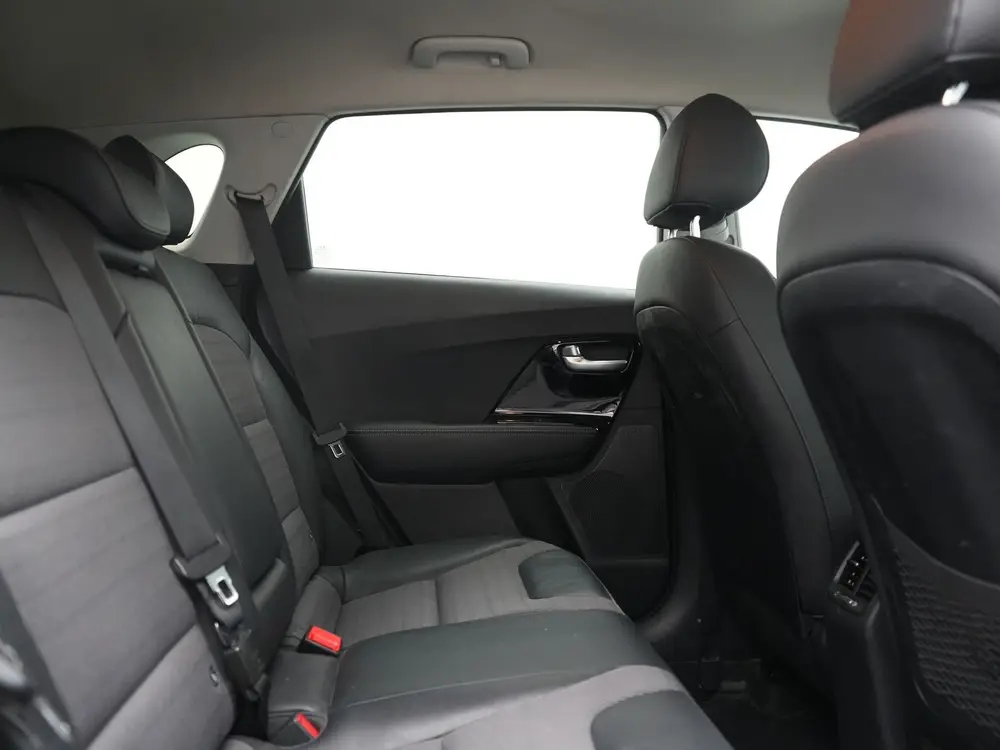 Kia Niro 1.6 GDi DynamicLine PHEV 141pk | Trekhaak | Adaptiv uit 2019, foto 6