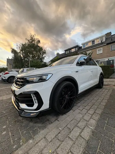 Volkswagen T-Roc 2.0 TSI 300pk 4Motion,Akra,Pano,ACC,Stage1 uit 2021