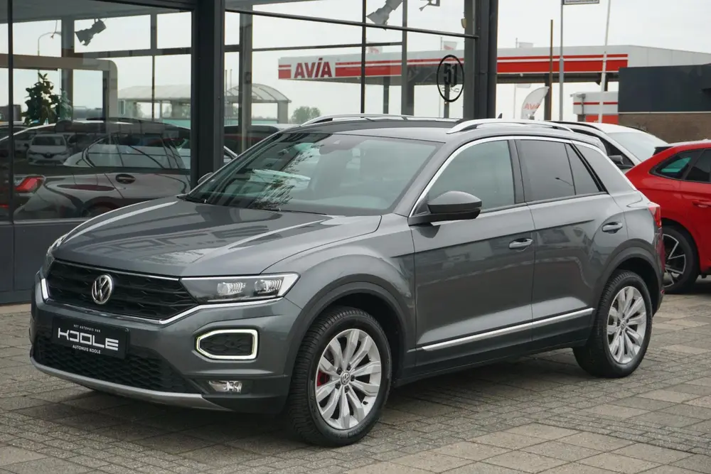 Volkswagen T-Roc 1.5 TSI Sport | LED | ACC | Camera uit 2020