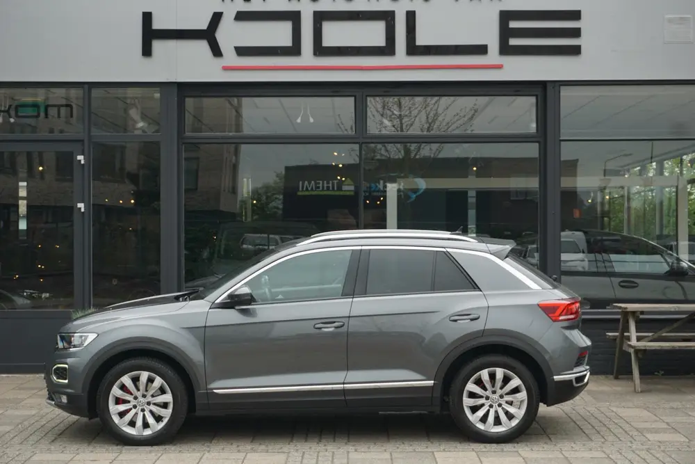 Volkswagen T-Roc 1.5 TSI Sport | LED | ACC | Camera uit 2020, foto 3