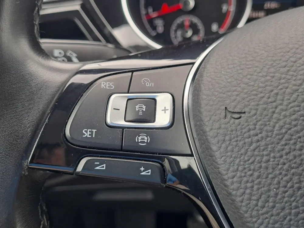 Volkswagen Touran 1.5TSI HIGHLINE 7p. MET ECC NAVIG PANO AND uit 2021, foto 14