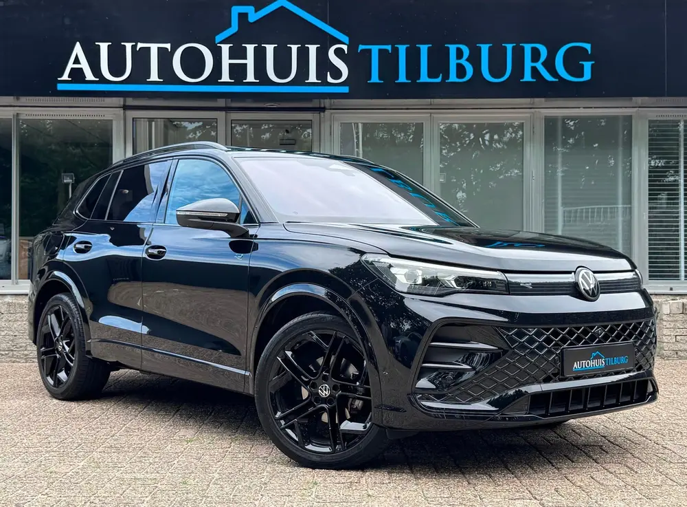 Volkswagen Tiguan 1.5 eTSI R-Line Pano Leder H/K 360' HUD Tr uit 2024, foto 3