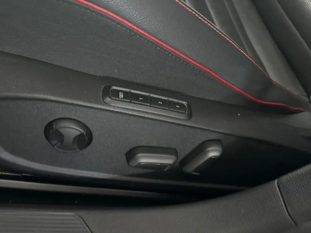 Volkswagen Golf 2.0 TSI GTI Clubsport Pano|HuD|Memory|H/K|IQ uit 2021, foto 18