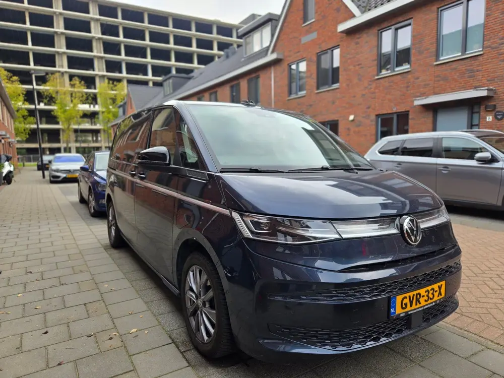 Volkswagen Multivan VW Multivan T7 | ehybrid | style | full option | 7-zits uit 2021