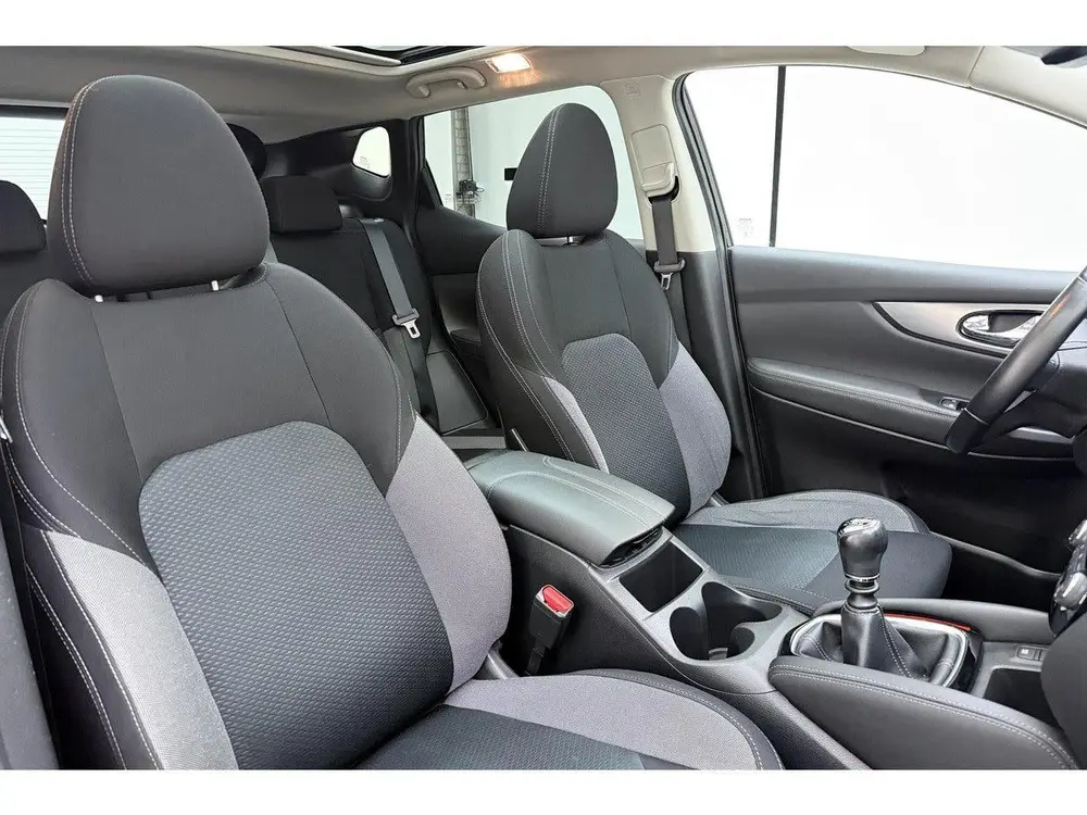 Nissan Qashqai 1.3 DIG-T N-Connecta | Trekhaak | Panoramadak uit 2019, foto 14