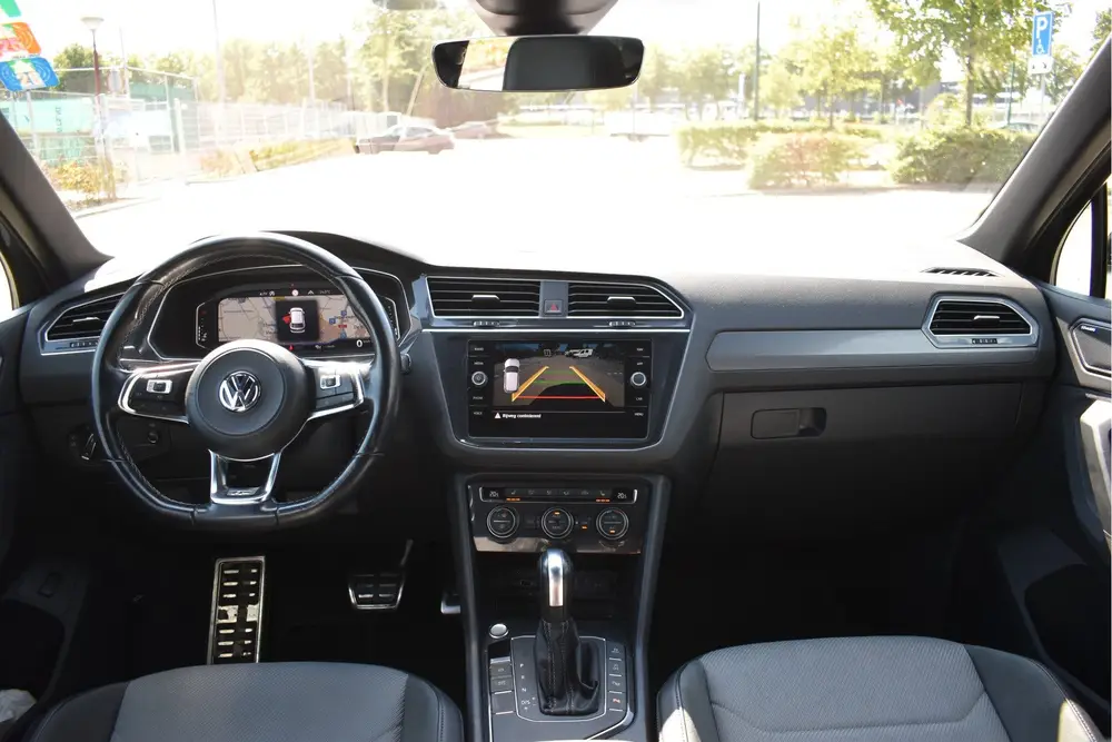 Volkswagen Tiguan 1.5 TSI ACT Highline Business 3x R-Line Bl uit 2020, foto 16