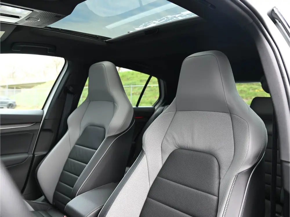 Volkswagen Golf 1.5 eHybrid GTE 272PK Leder Pano Tr-Haak Hea uit 2023, foto 18