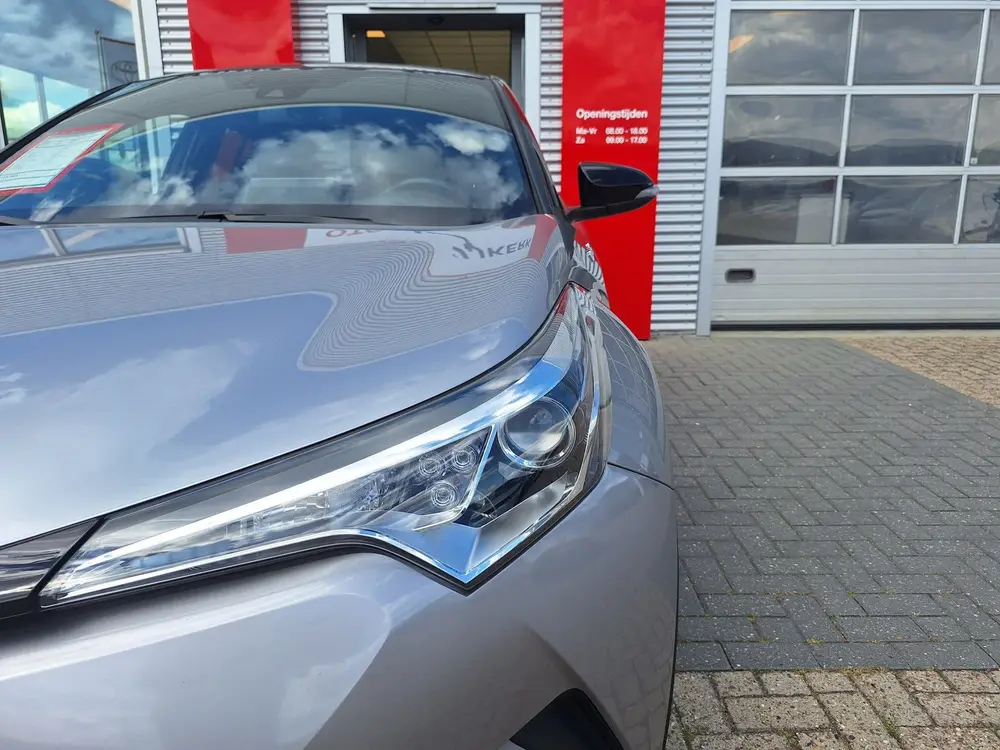 Toyota C-Hr 1.8 Hybrid Bi-Tone (bj 2019, automaat) uit 2019, foto 6