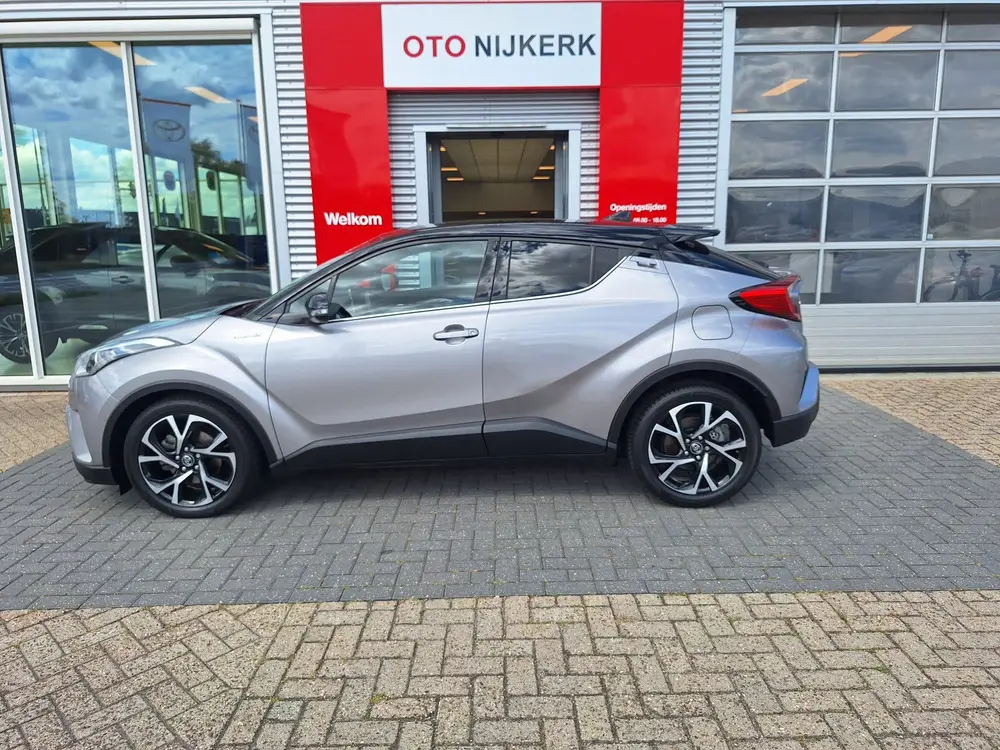 Toyota C-Hr 1.8 Hybrid Bi-Tone (bj 2019, automaat) uit 2019, foto 7