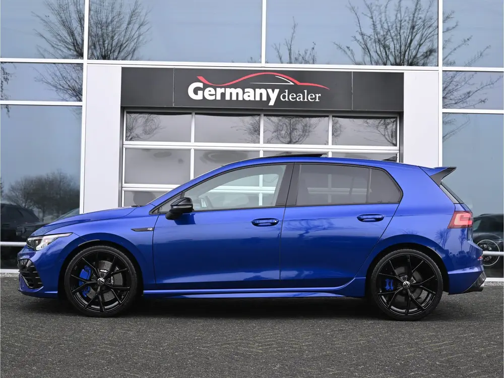 Volkswagen Golf 2.0TSI 320PK R 4Motion Pano H&K Akrapovic Dr uit 2022, foto 3