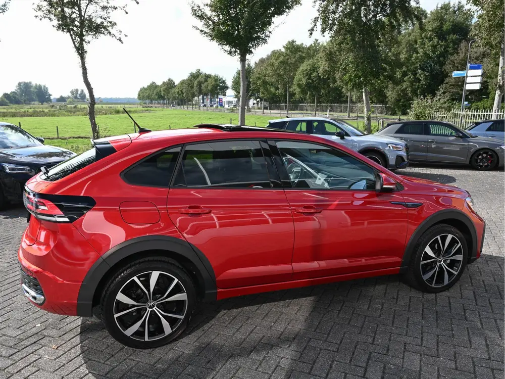 Volkswagen Taigo 1.0TSI 111pk R-Line Pano iQ-Light Stoelverw uit 2021, foto 4