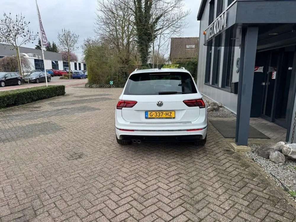 Volkswagen TIGUAN 1.5 TSI ACT R-Line 131PK Navi, Climatcntrl uit 2019, foto 4