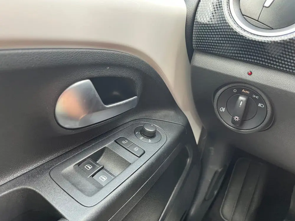 Volkswagen UP 1.0 BMT MOVE UP! / AIRCO / DAB RADIO-BLEUTOOTH uit 2019, foto 10