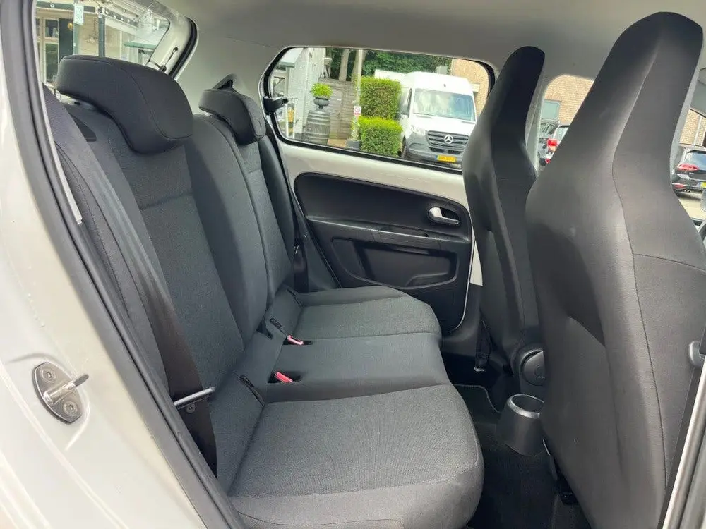 Volkswagen UP 1.0 BMT MOVE UP! / AIRCO / DAB RADIO-BLEUTOOTH uit 2019, foto 12